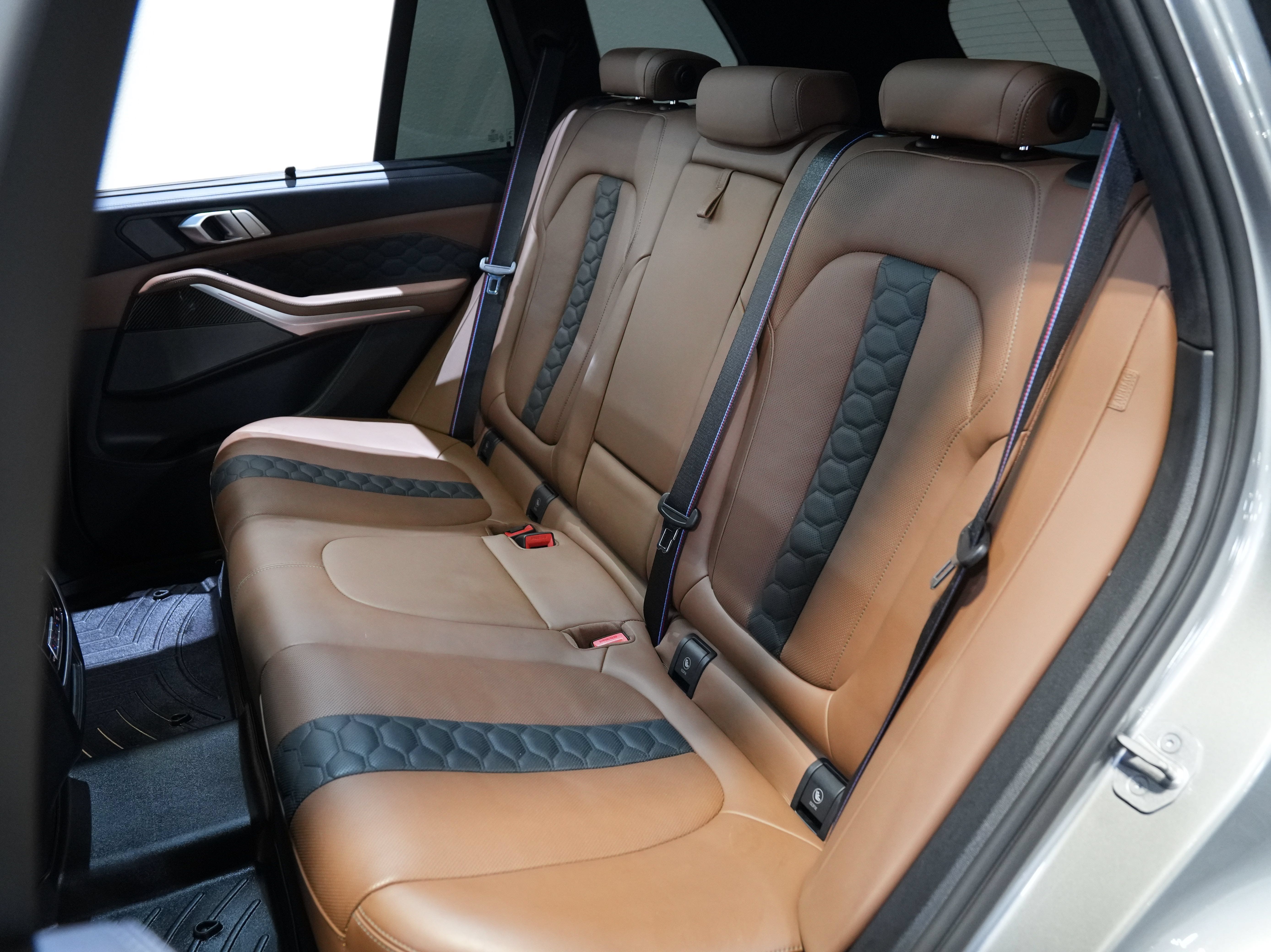 Used 2022 BMW X5 M w/ Competition Package 2 AWD/4WD image 35