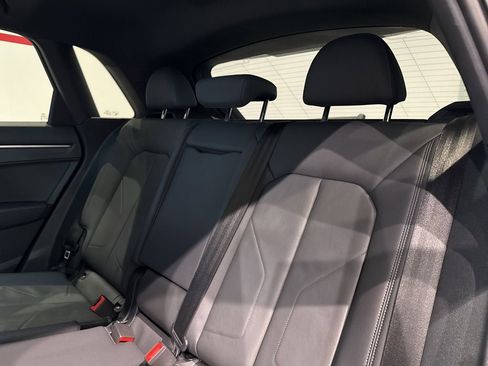 Used 2022 Audi Q3 2.0T Premium image 29