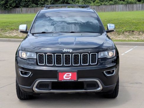 Used 2017 Jeep Grand Cherokee Limited AWD/4WD image 2