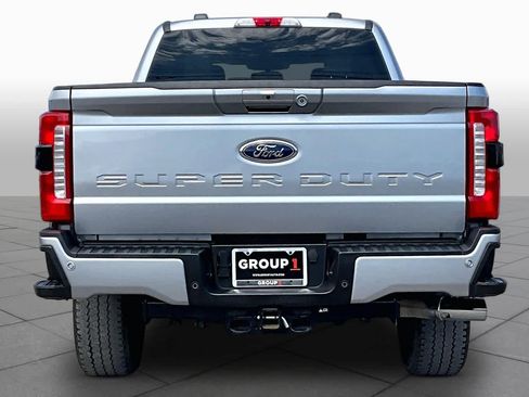 Used 2024 Ford F250 XLT w/ XLT Premium Package AWD/4WD image 5