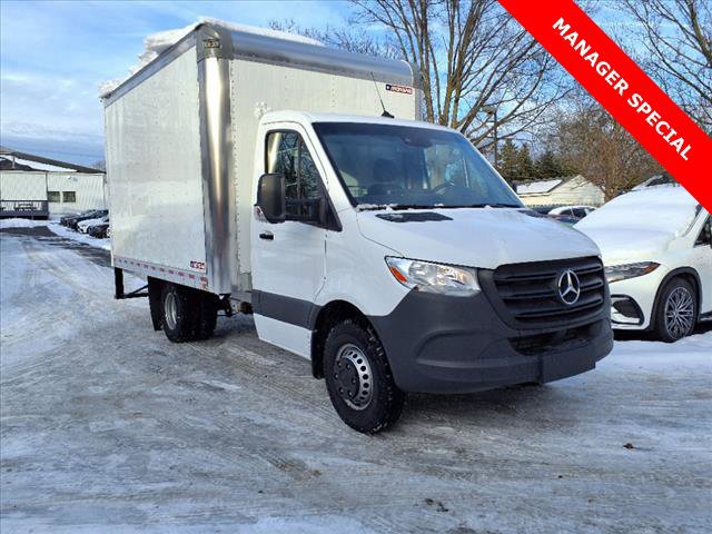 Used 2023 Mercedes-Benz Sprinter 3500 image 12
