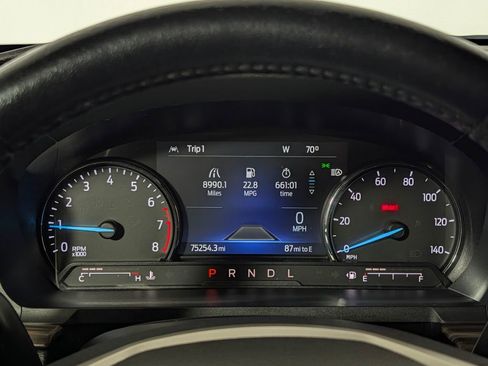 Certified 2022 Ford Explorer Limited RWD image 19