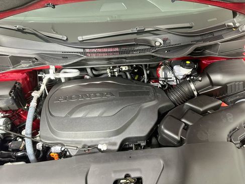 Used 2025 Honda Odyssey Sport-L image 9