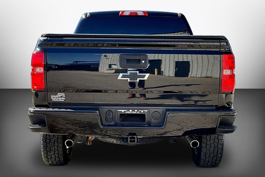 Used 2018 Chevrolet Silverado 1500 LT w/ All Star Edition AWD/4WD image 5