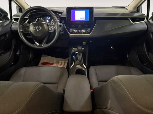 Used 2025 Toyota Corolla LE w/ LE Premium Package image 14