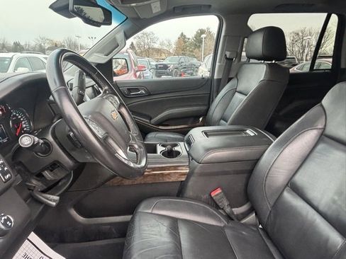 Used 2019 Chevrolet Tahoe LT image 12
