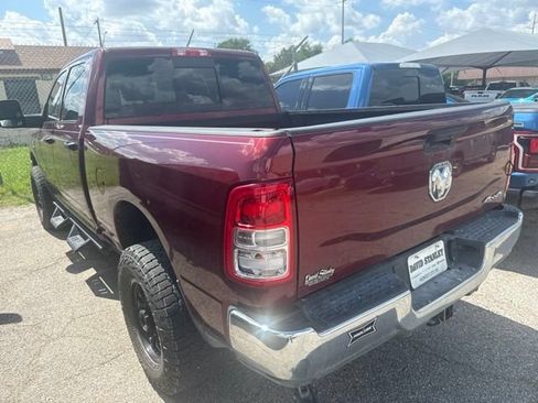 Used 2024 RAM 2500 Tradesman w/ Chrome Appearance Group AWD/4WD image 6