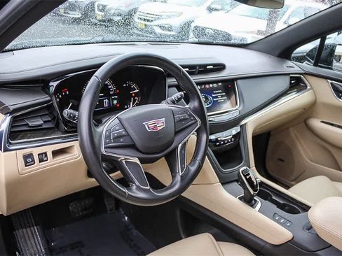 Used 2019 Cadillac XT5 AWD image 26