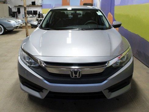 Used 2018 Honda Civic LX image 2