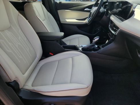 Used 2024 Buick Encore GX Avenir w/ Avenir Technology Package image 14