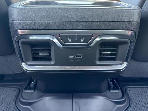Used 2026 GMC Sierra 1500 Denali Ultimate AWD/4WD image 21
