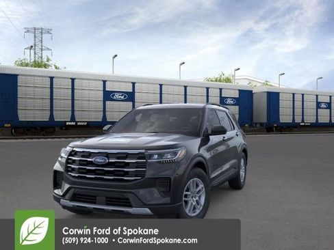 New 2026 Ford Explorer Active image 4