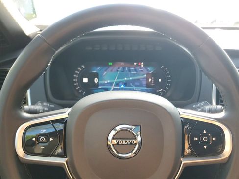 Certified 2023 Volvo XC90 B5 Plus w/ Protection Package Premier image 19