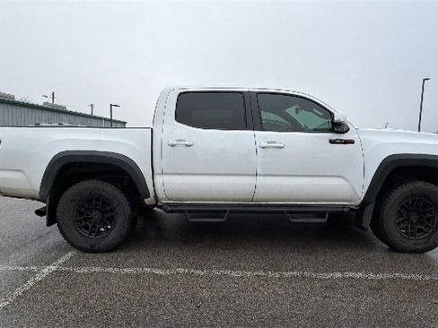 Used 2021 Toyota Tacoma TRD Pro image 4