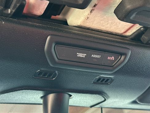 Used 2023 Jeep Wrangler Unlimited Rubicon 4xe AWD/4WD image 23