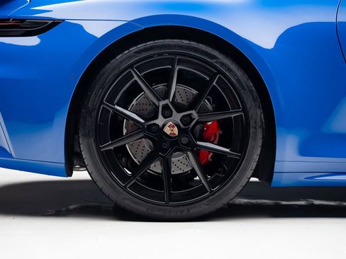 Used 2025 Porsche 911 Carrera image 36