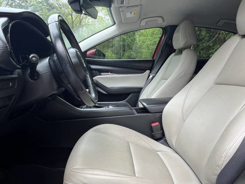 Used 2019 MAZDA MAZDA3 AWD Sedan w/ Select Package image 10