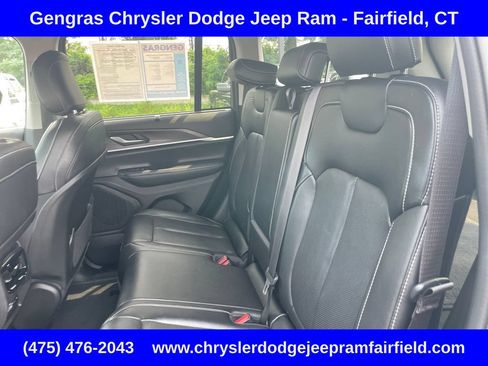 Certified 2023 Jeep Grand Cherokee Limited w/ Luxury Tech Group II AWD/4WD image 41