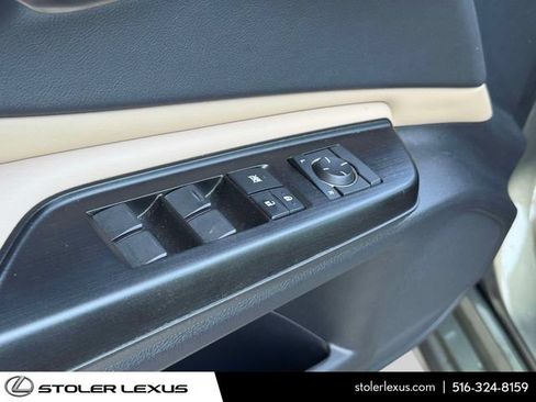 Used 2019 Lexus ES 350 w/ Premium Package FWD image 22