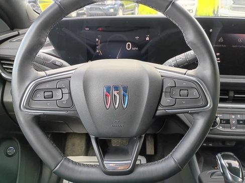 Used 2024 Buick Envista Preferred w/ Convenience I Package FWD image 13