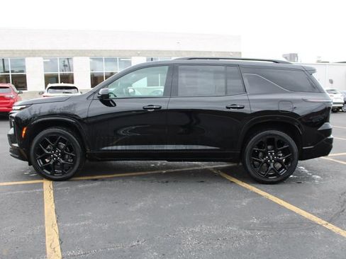 Used 2024 Chevrolet Traverse RS FWD image 7