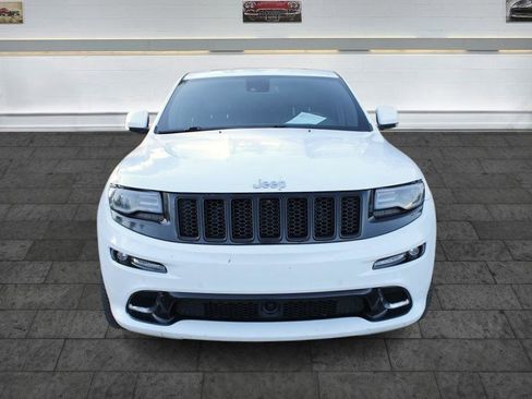 Used 2015 Jeep Grand Cherokee SRT w/ Luxury Group II AWD/4WD image 2