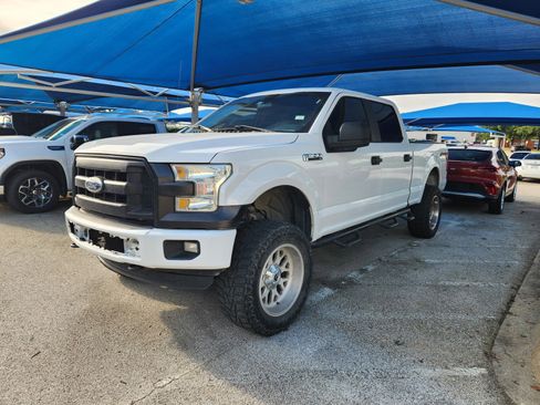 Used 2016 Ford F150 XL w/ Equipment Group 101A Mid AWD/4WD image 2