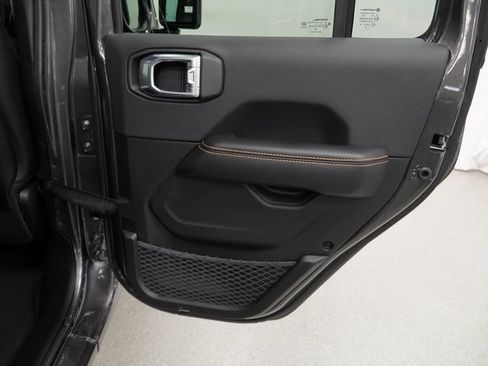 New 2026 Jeep Gladiator Sport AWD/4WD image 31