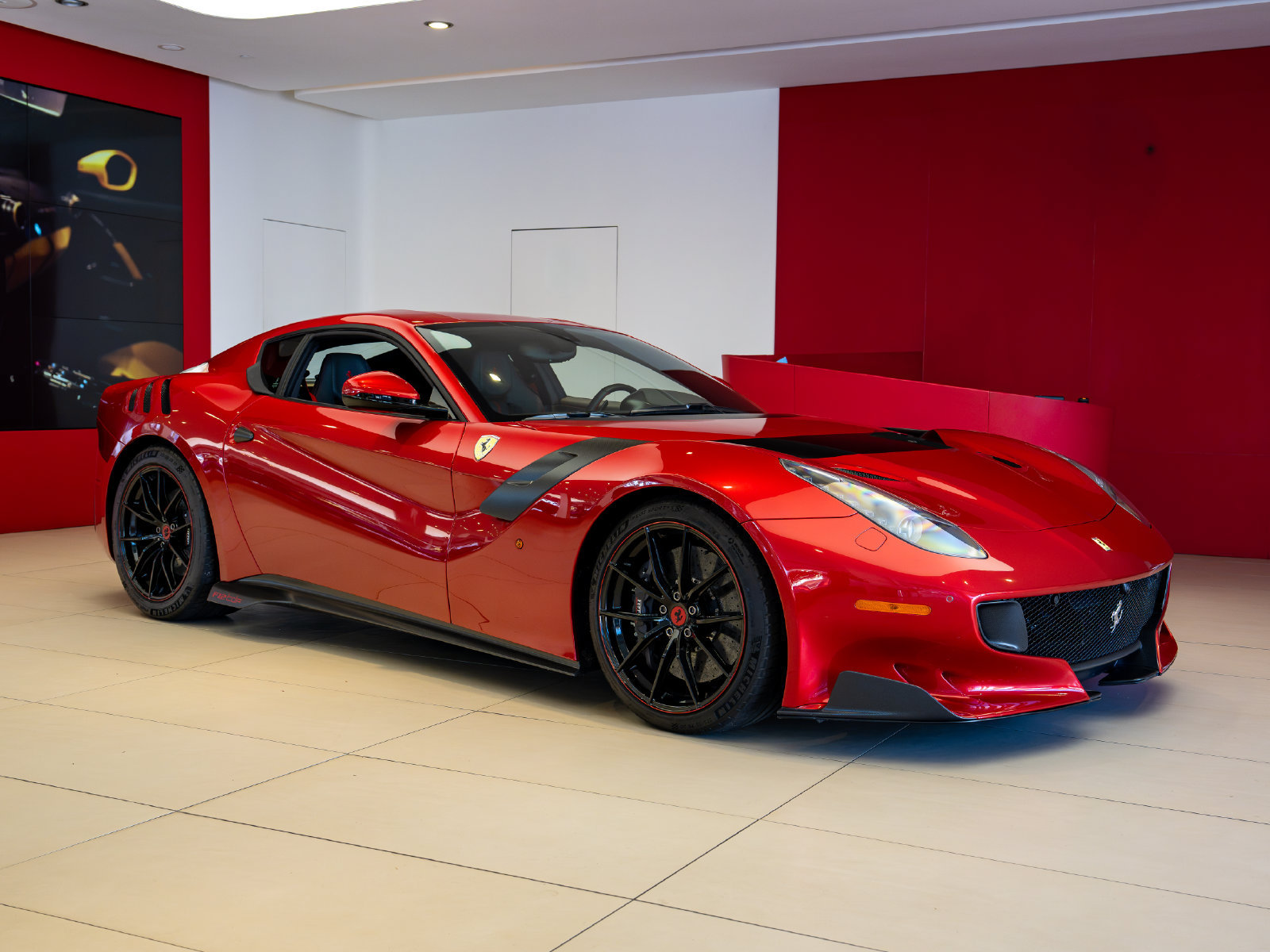 Used 2017 Ferrari F12tdf RWD image 1