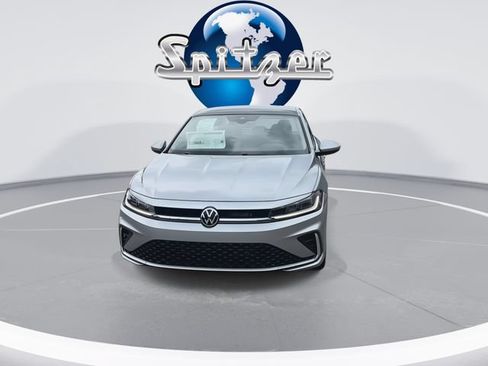 New 2026 Volkswagen Jetta SE FWD image 3