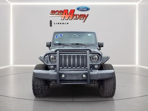Used 2018 Jeep Wrangler Unlimited Sport S AWD/4WD image 2