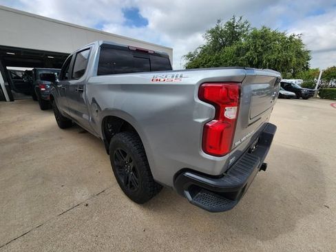 Used 2025 Chevrolet Silverado 1500 LT Trail Boss w/ Convenience Package II AWD/4WD image 6