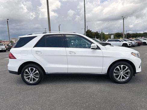 Used 2016 Mercedes-Benz GLE 350 image 2