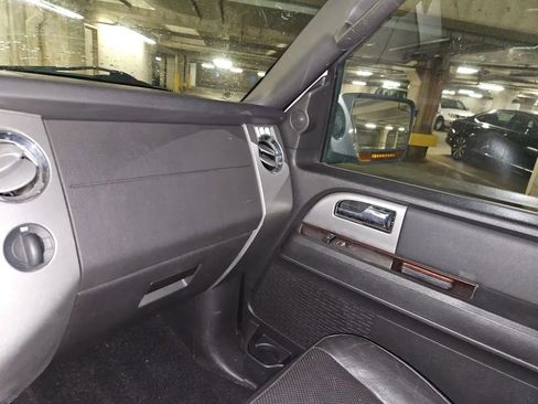 Used 2008 Ford Expedition Limited image 23
