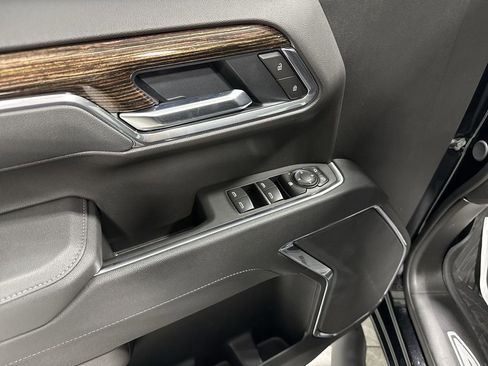New 2026 GMC Sierra 1500 Elevation image 24