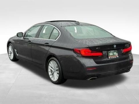 Used 2021 BMW 530i xDrive w/ Premium Package AWD/4WD image 9