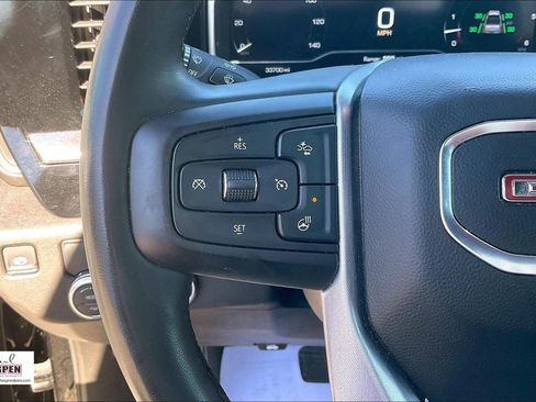 Used 2025 GMC Sierra 1500 SLT image 18