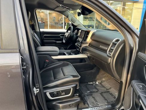 Used 2022 RAM 1500 Laramie AWD/4WD image 24