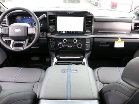 New 2026 Ford F250 Platinum w/ Tremor Off-Road Package image 31
