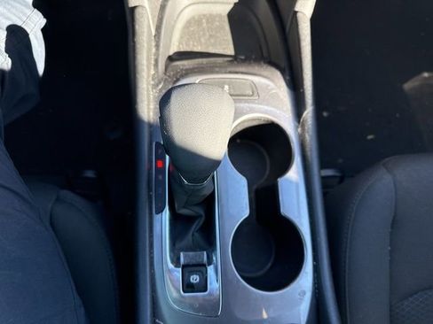 Used 2023 Chevrolet Malibu LS image 15