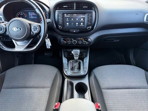 Used 2021 Kia Soul GT-Line image 24
