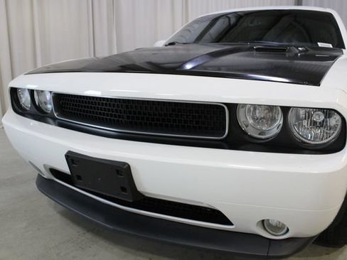 Used 2011 Dodge Challenger R/T RWD image 30