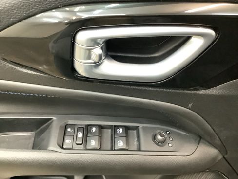 New 2026 Jeep Compass Latitude AWD/4WD image 12