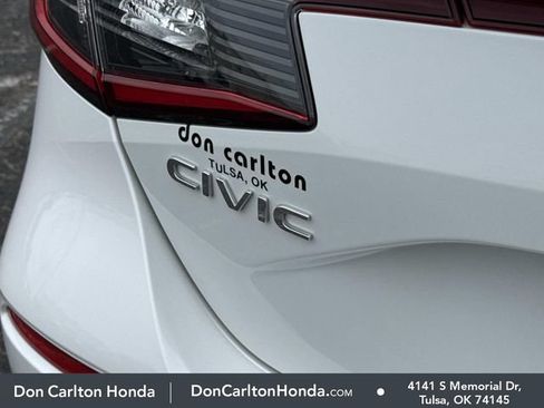 Used 2025 Honda Civic Sport image 6