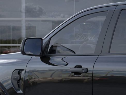 New 2025 Ford Ranger XLT w/ FX4 Off-Road Package image 33