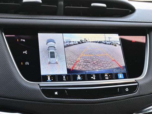 New 2026 Cadillac XT5 Premium Luxury w/ Driver Assist Package image 13