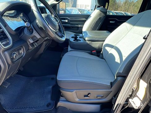 Used 2024 RAM 2500 Big Horn w/ Bed Utility Group image 15