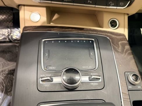Used 2018 Audi Q5 Prestige AWD/4WD image 24