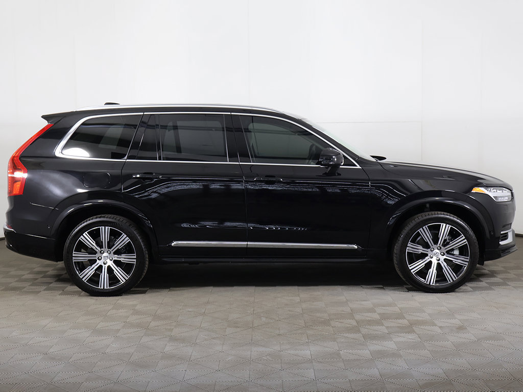 Used 2025 Volvo XC90 T8 Plus w/ Protection Package Premier AWD/4WD image 21
