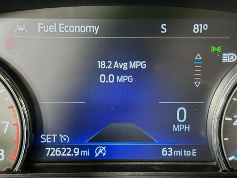Used 2023 Ford Explorer XLT w/ Equipment Group 202A AWD/4WD image 15
